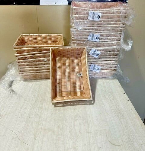 LOT OF 24 TABLECRAFT 1188W RECTANGULAR HAND WOVEN POLYPROPYLENE BAKERY BASKETS