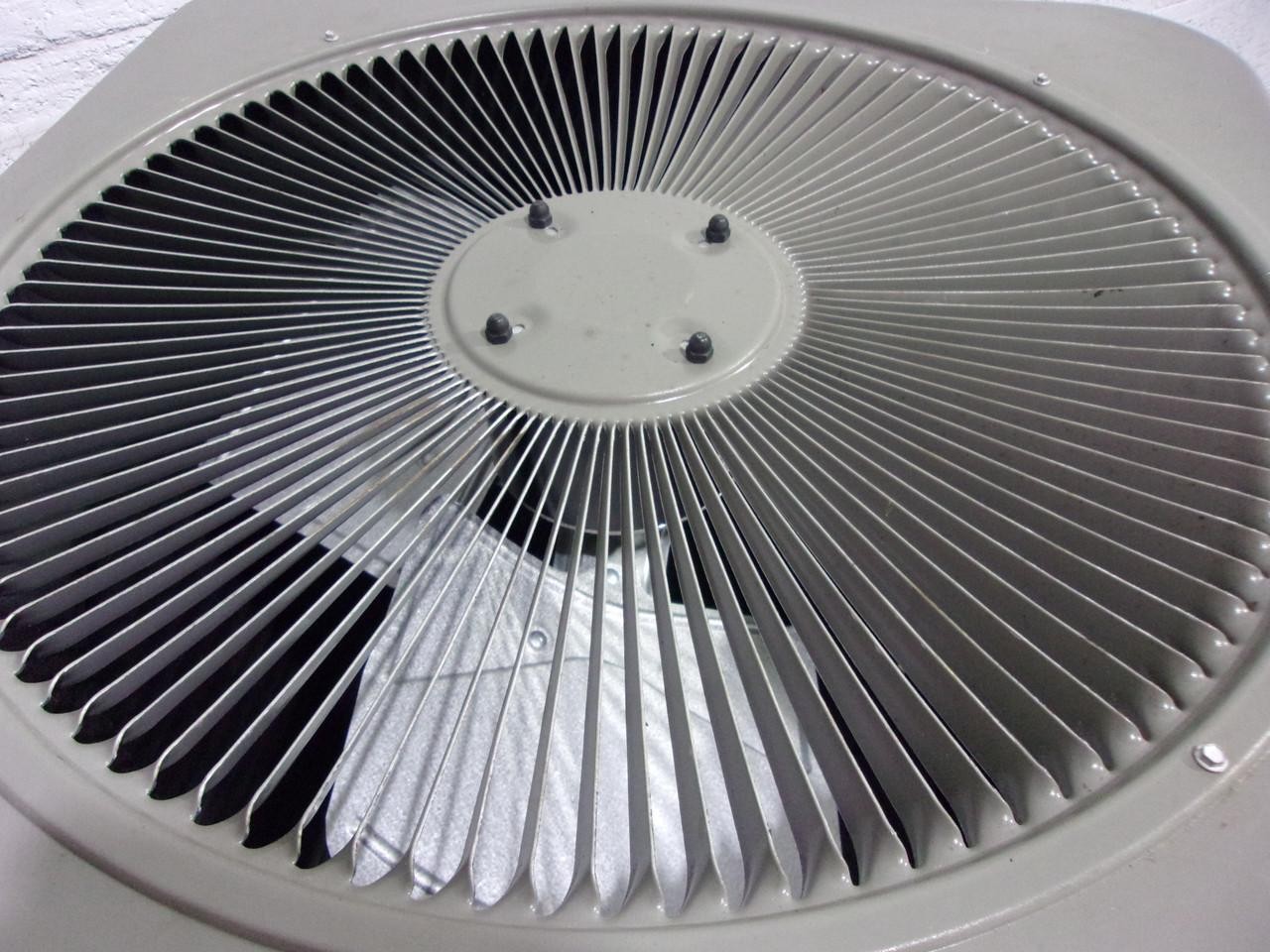 LENNOX Used Central Air Conditioner Condenser ML14JC1-030-230A01 ACC-22598