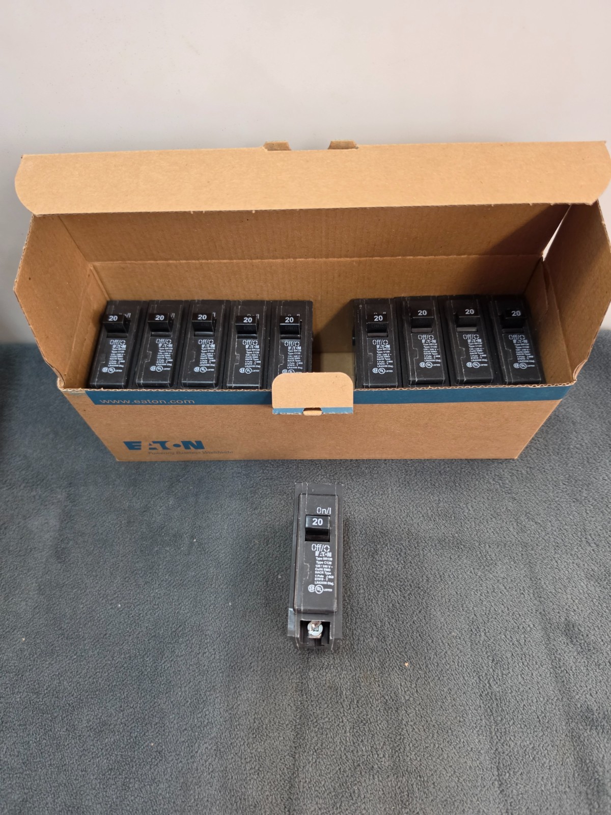 (10) Eaton BR 20 Amp 120/240 Volts Single Pole Circuit Breaker
