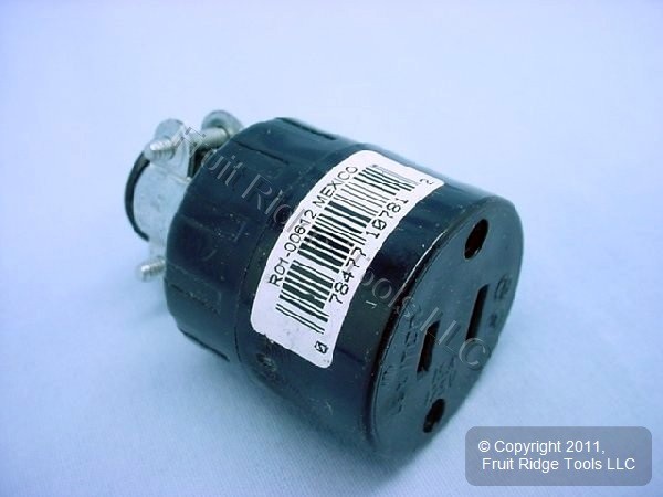 Leviton RESIDENTIAL Straight Blade Connector Plug NEMA 1-15 15A 125V 612 Bagged