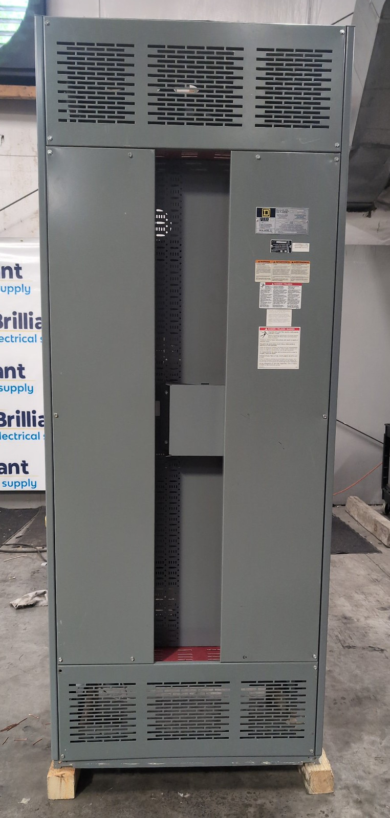 Square D QED Switchboard 2000A 480V 3PH 4W NEMA 1