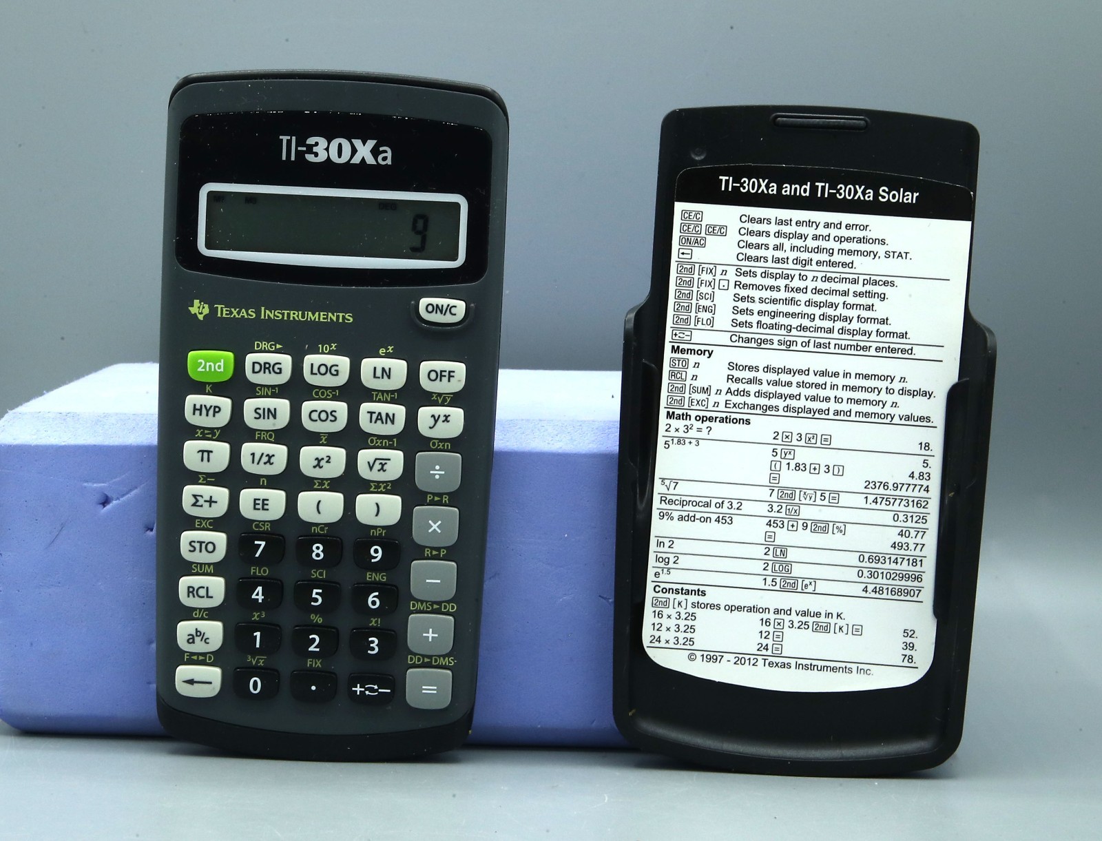 Texas Instruments TI-30Xa Scientific Calculator w/ Case Used
