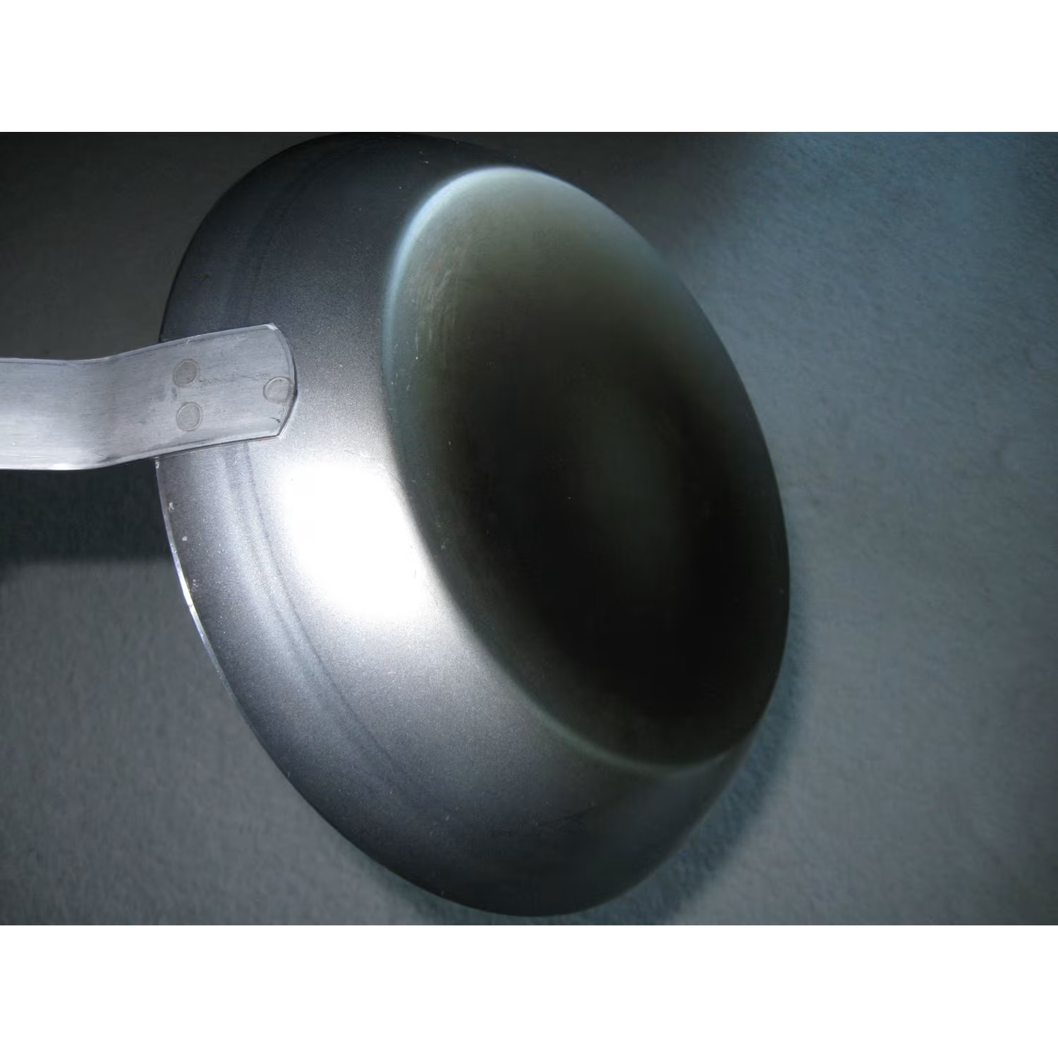Vollrath 58900 Carbon Steel 8-1/2" Fry Pan