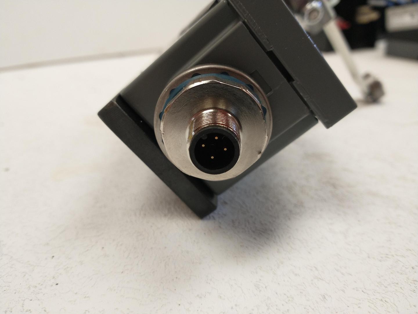 Allen Bradley Travel Stop 802T-ATPD Oil Tight Limit Switch Series J GHA-140-C1