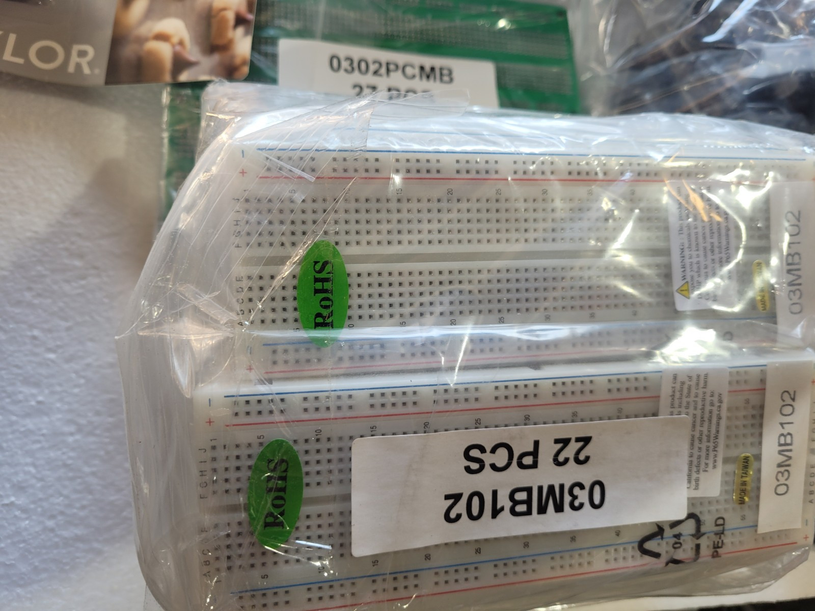 Electronix Express Studint Kit Wire Breadboard Batteries LED Timer Terminal Bloc