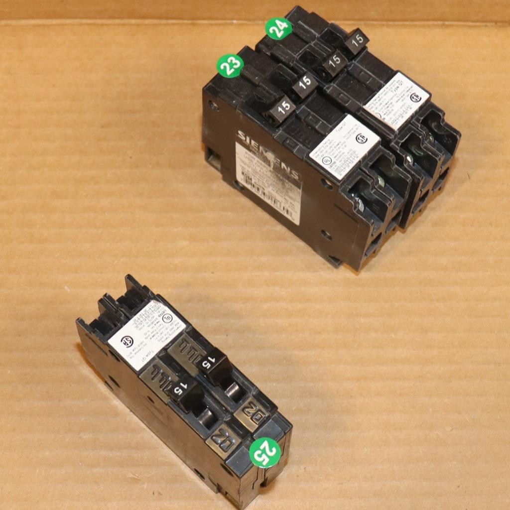 One New Siemens ITE Q1515NC Tandem 1 Pole 15 Amp Plug In Breaker GN#23-25