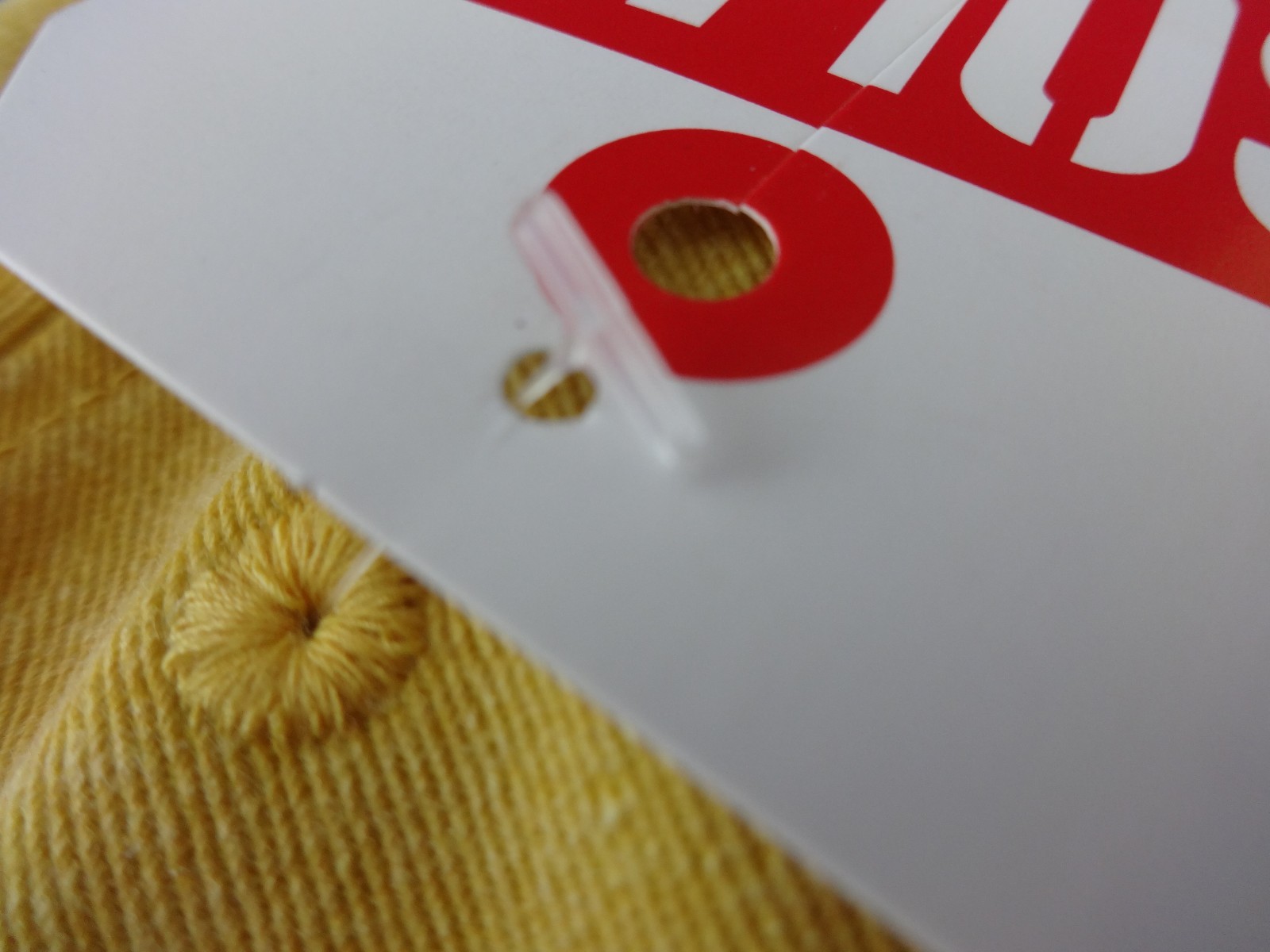 Qty. 100 Red / White Sold Tags with Slit Merchandise Price Tags
