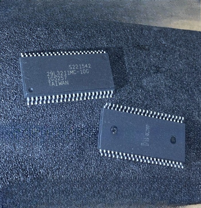 1pcs MX29L3211MC-10G MX29L3211 29L3211MC-10G 29L3211 SOP44 new