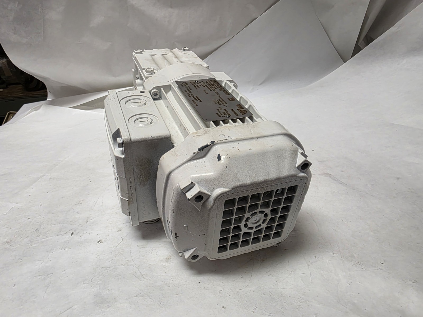 Sew-Eurodrive Gear Motor W20 DRN63 1695/28 RPM 1/4 Hp Inverter Duty
