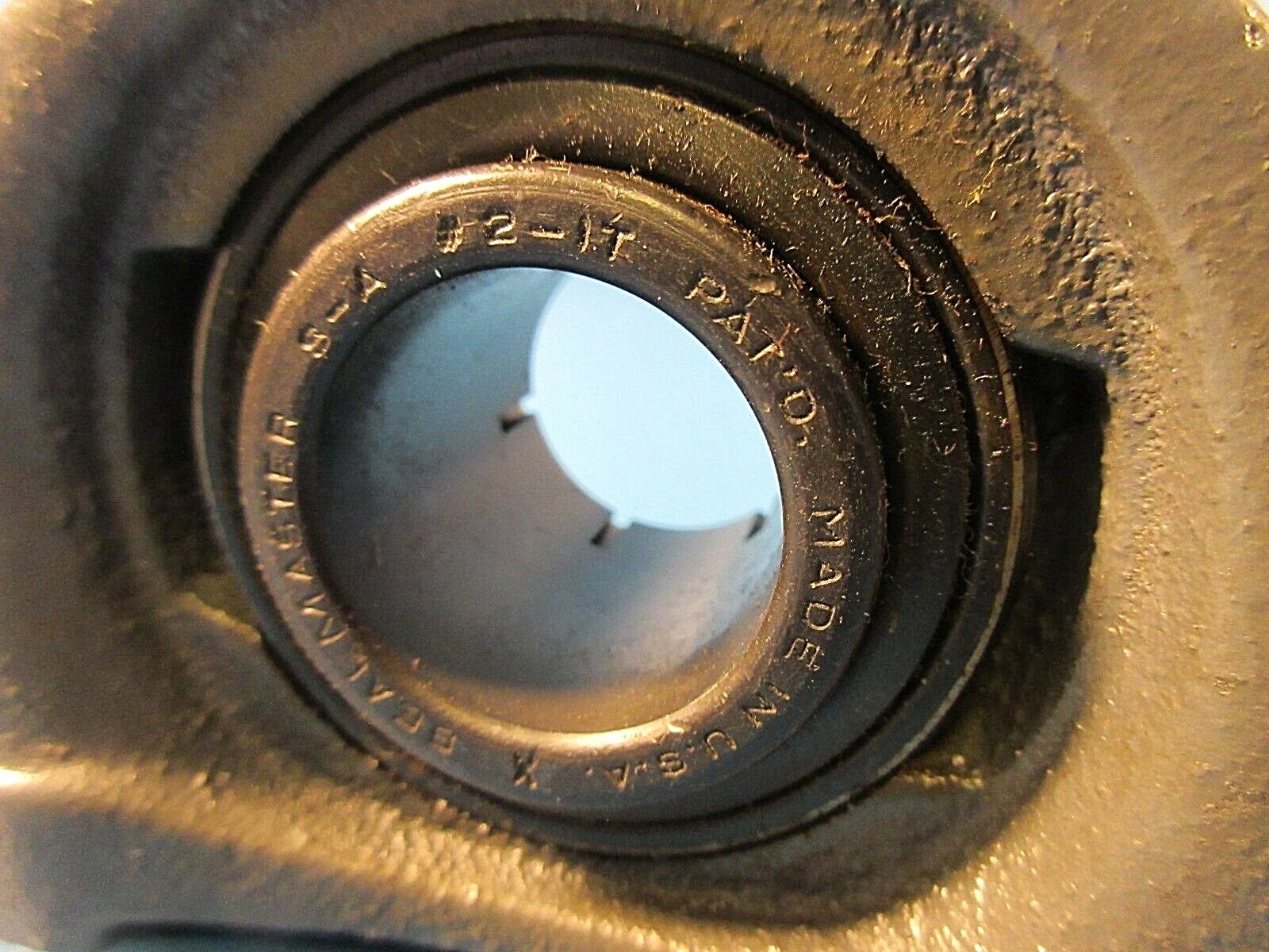 Sealmaster S-516-MT 2-Bolt Ball Bearing Pillow Block 1″ Bore H=P-104F, I=SA 2-1T
