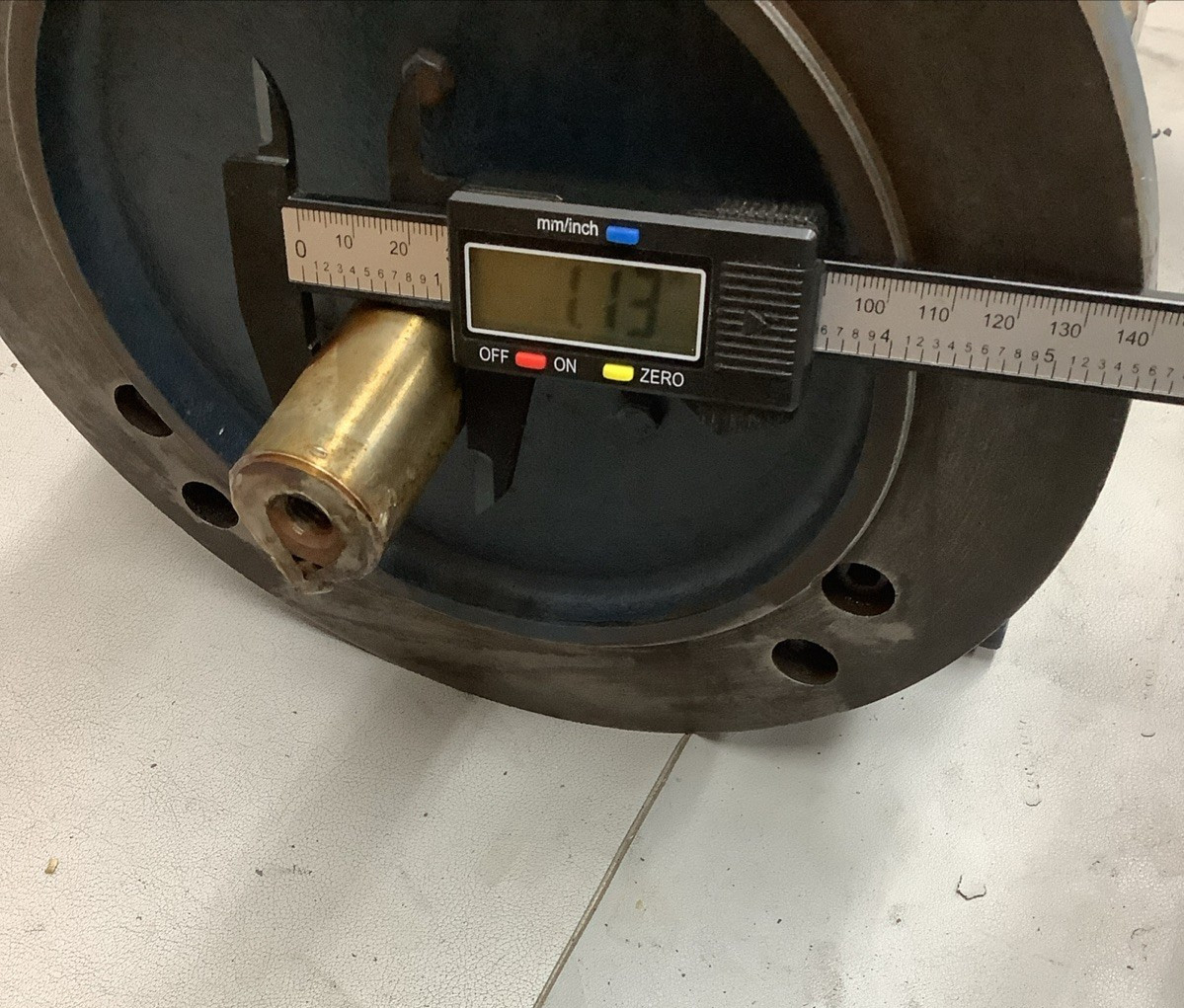 Leeson 193105.60 C112T17FZ2C IEC Metric Motor 1740/1450RPM, 3-Ph, 5-1/2HP (f22)