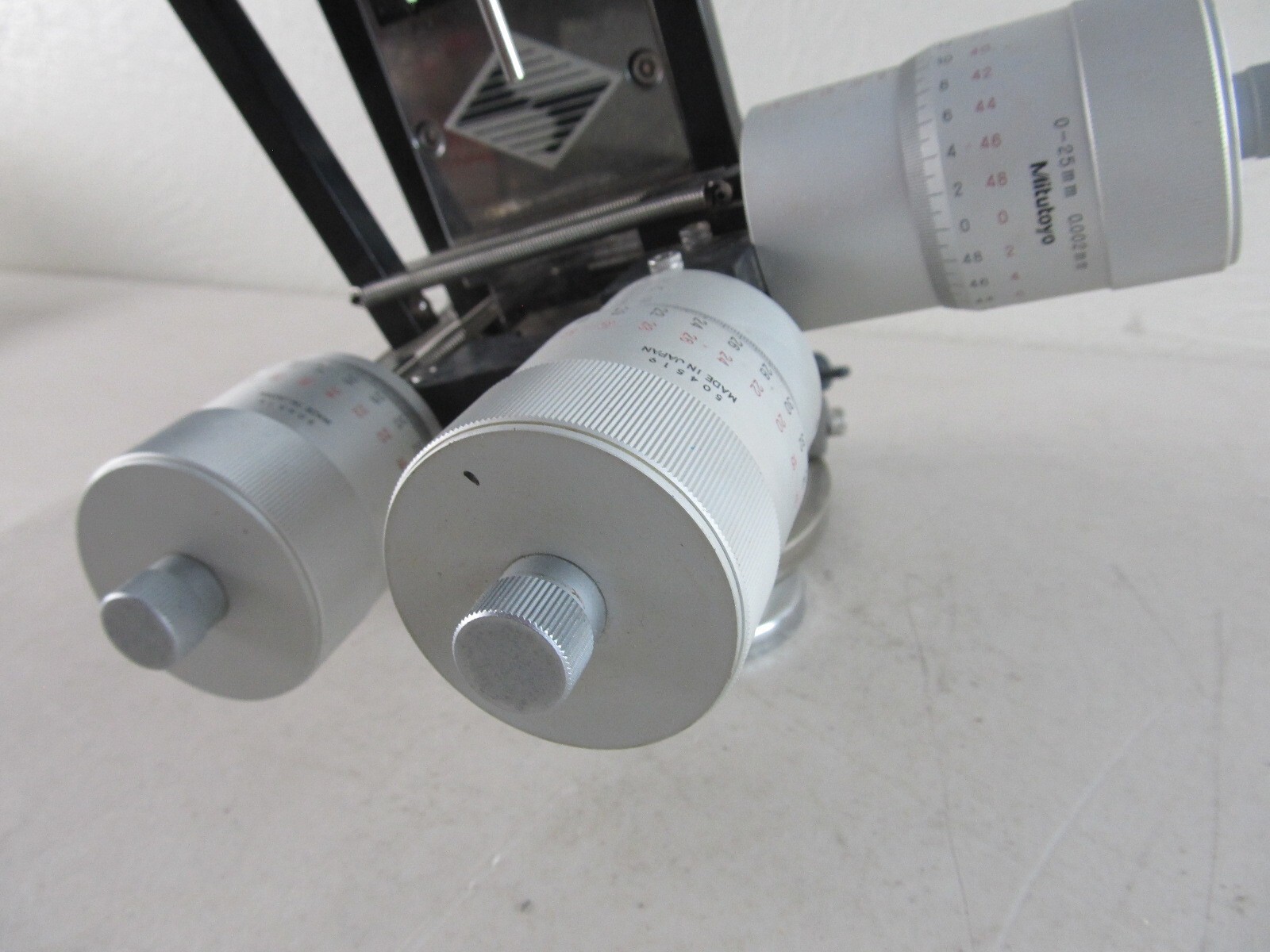 Sutter Instrument MP-85 Micromanipulator w/ Rotating Magnetic Base