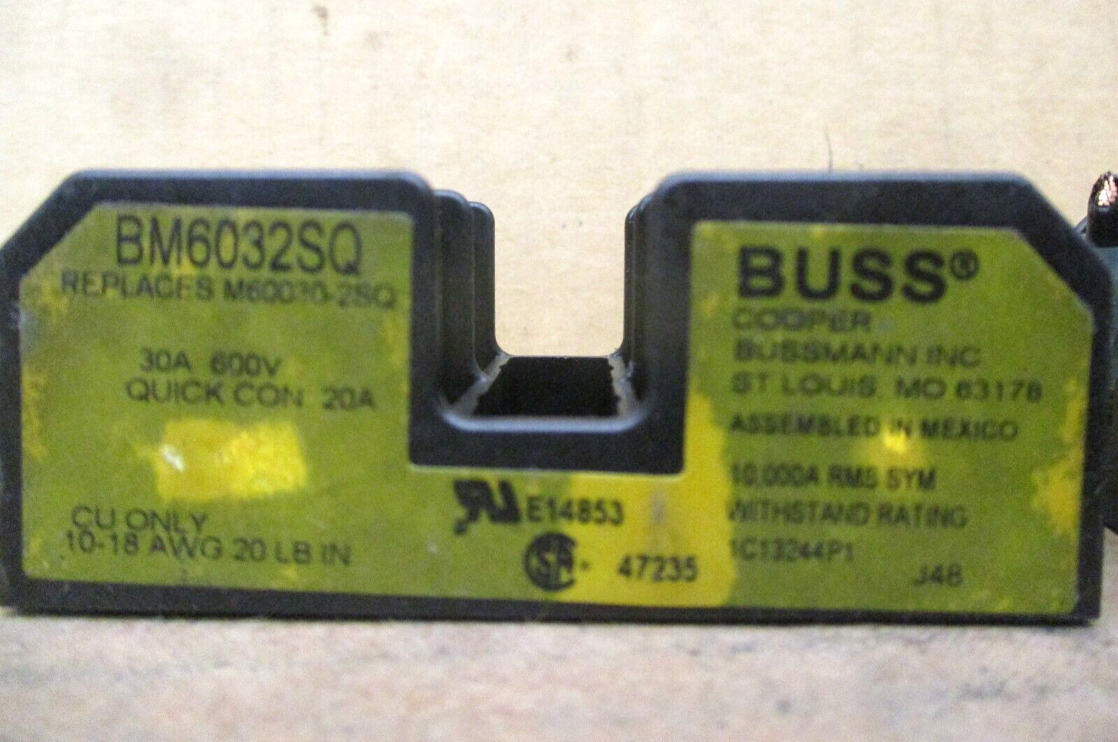 Cooper Bussmann BM6032SQ Fuse Holder Lot of 2 Pieces 49991HM