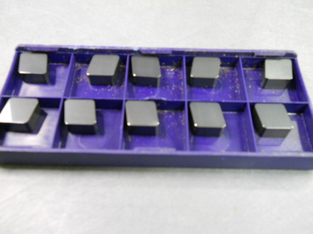 Stellram Ceramic Inserts CNGN120716 CNG454 SA8204 Qty 10 028126