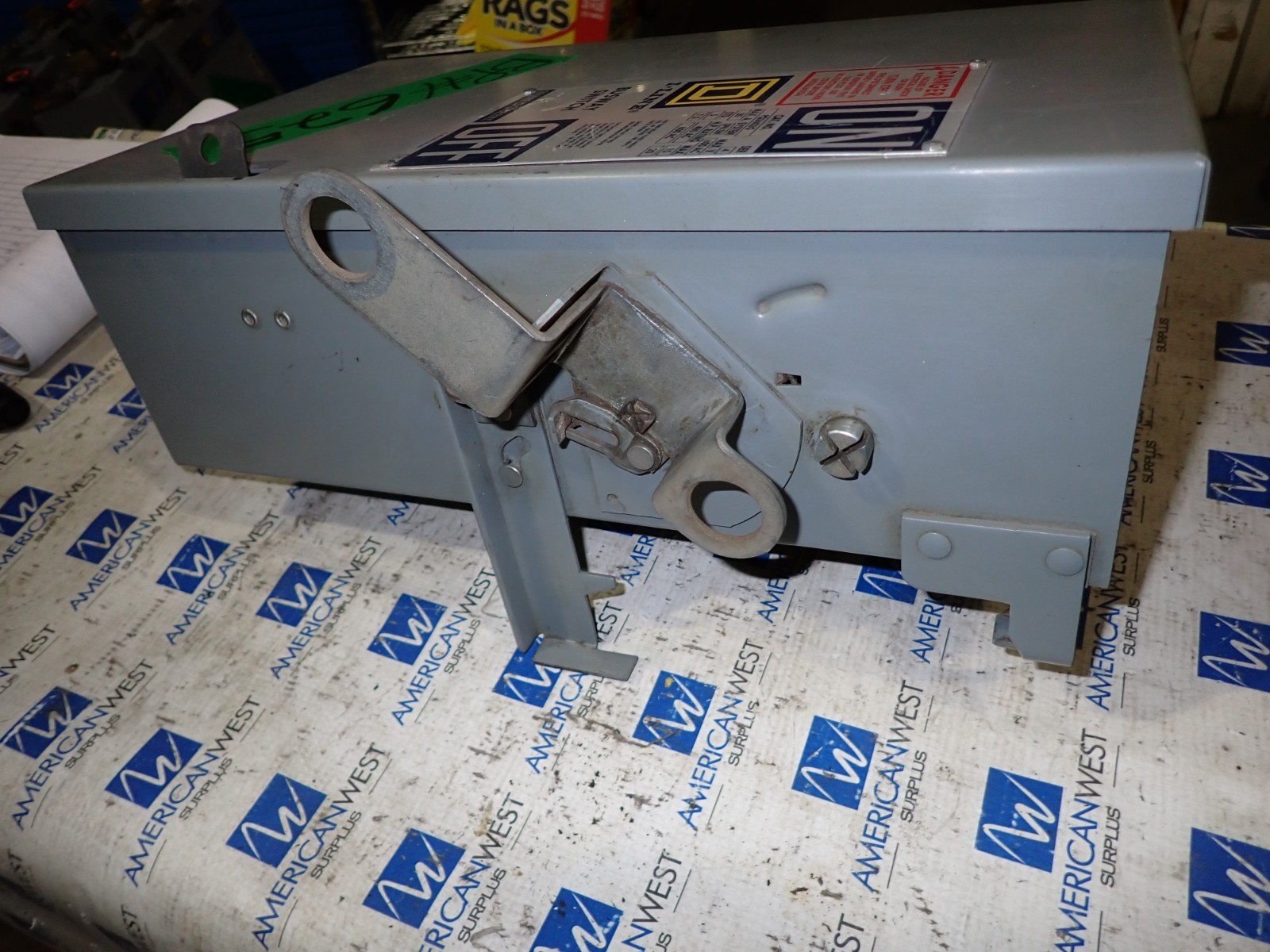Square D PQ3603G 30 amp 600 volt Fusible 3 Phase 3 Wire Vertical Bus Plug BP625