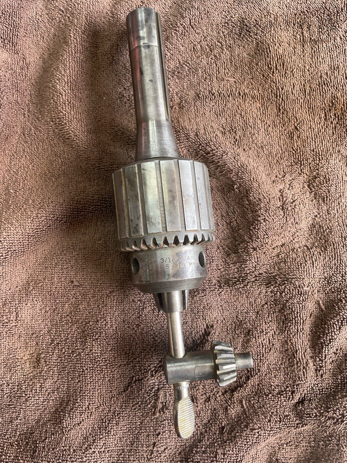 Jacobs USA 36 3/16-3/4″ Drill Chuck R8 Arbor 4 Key Machinist Tool