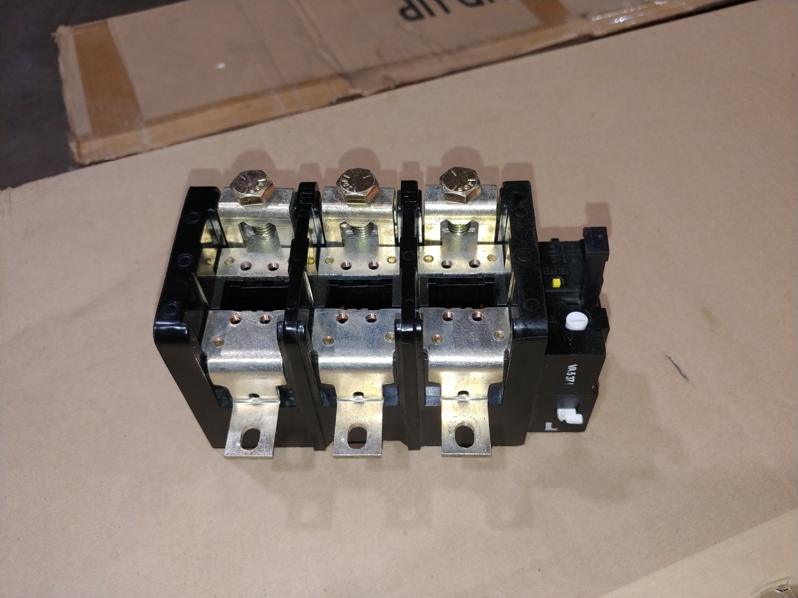 NEW GE CR324E360F SIZE 3 THERMAL OVERLOAD RELAY