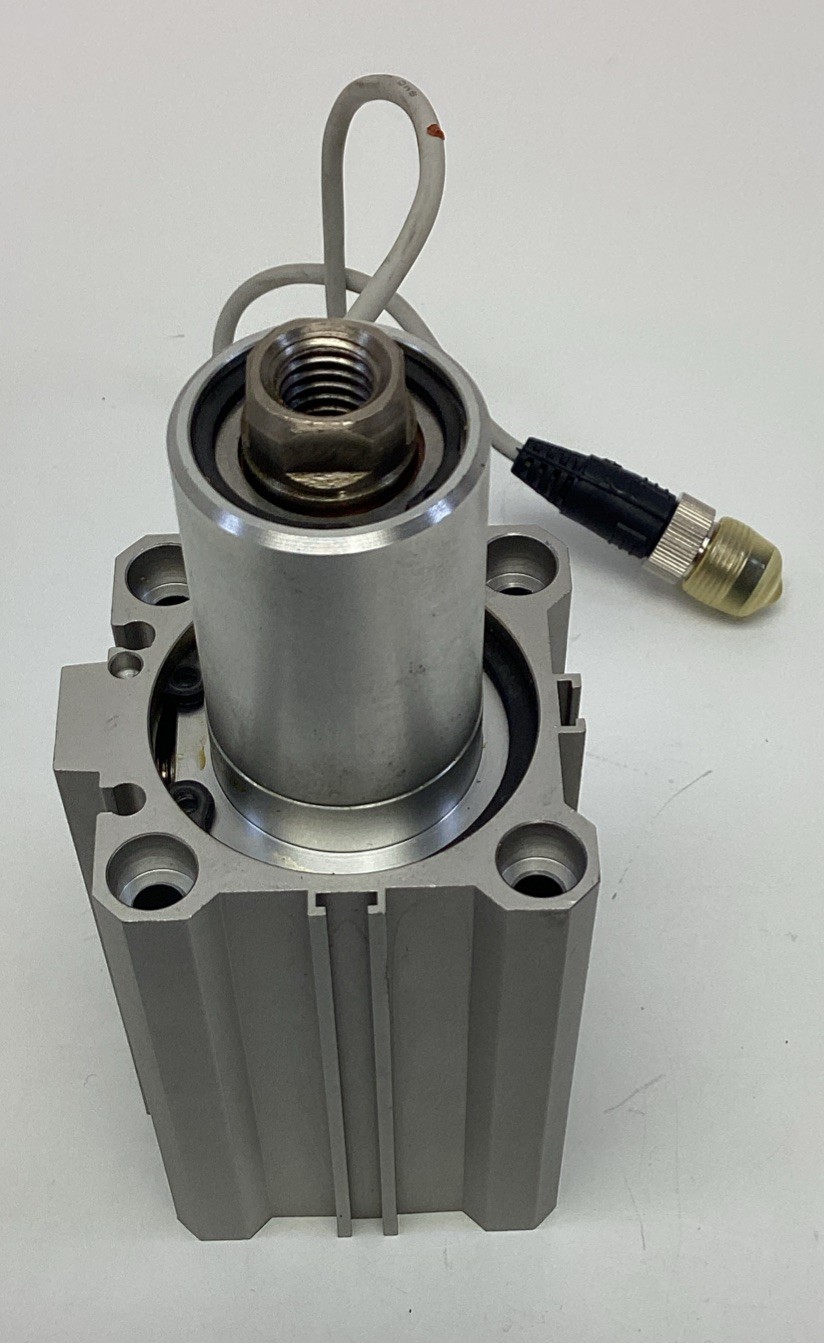 SMC MKB40-20L-J79W-1116 Pneumatic Cylinder w/ Reed Switch Sensors
