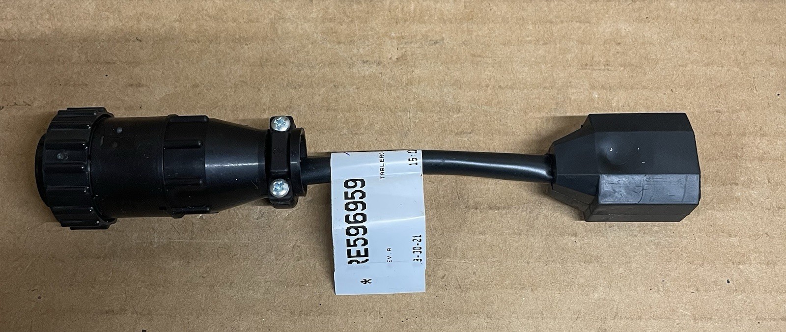 John Deere Auxiliary Power Adapter RE596959