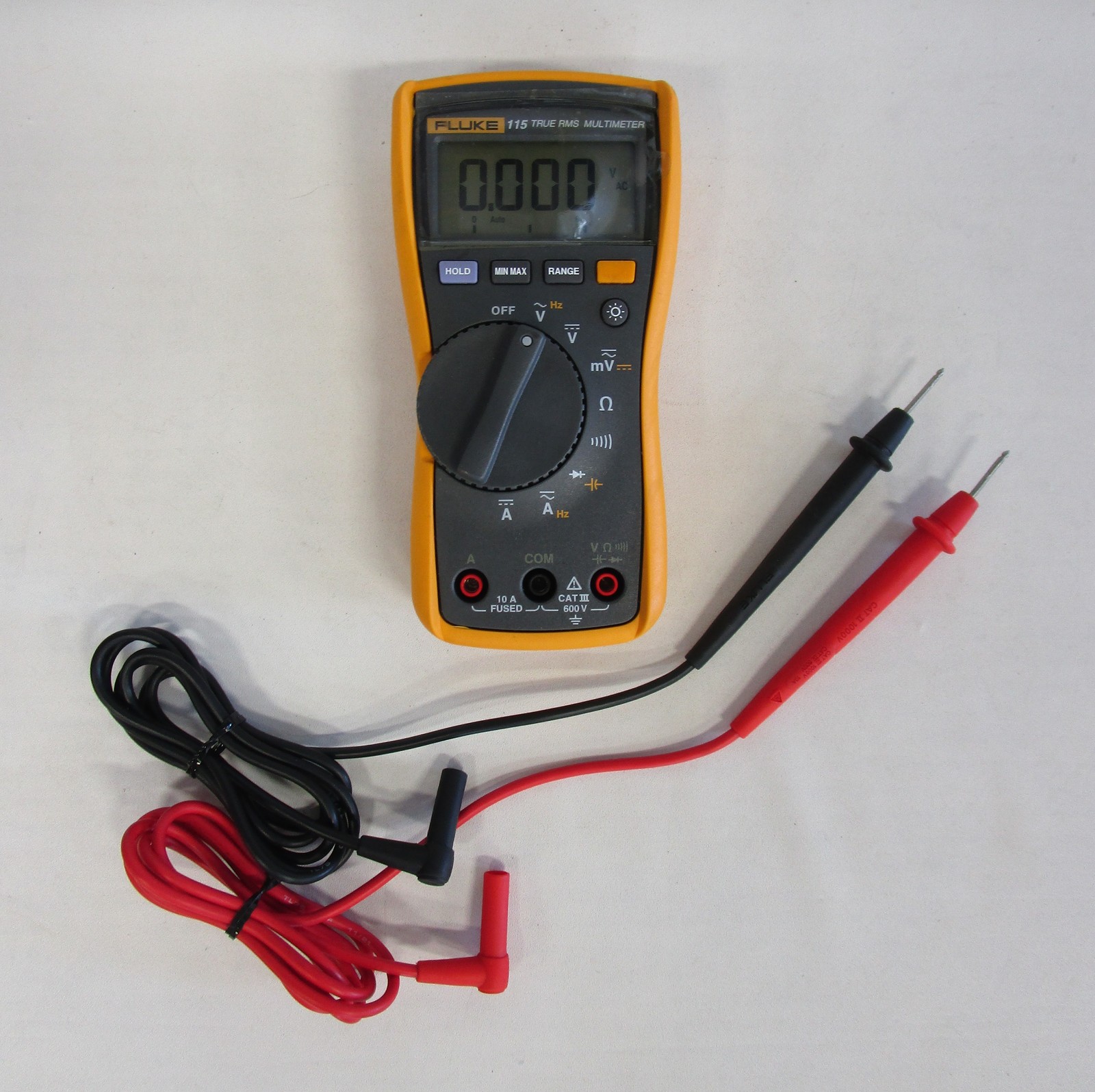 Fluke 115 True RMS Digital Multimeter with Leads