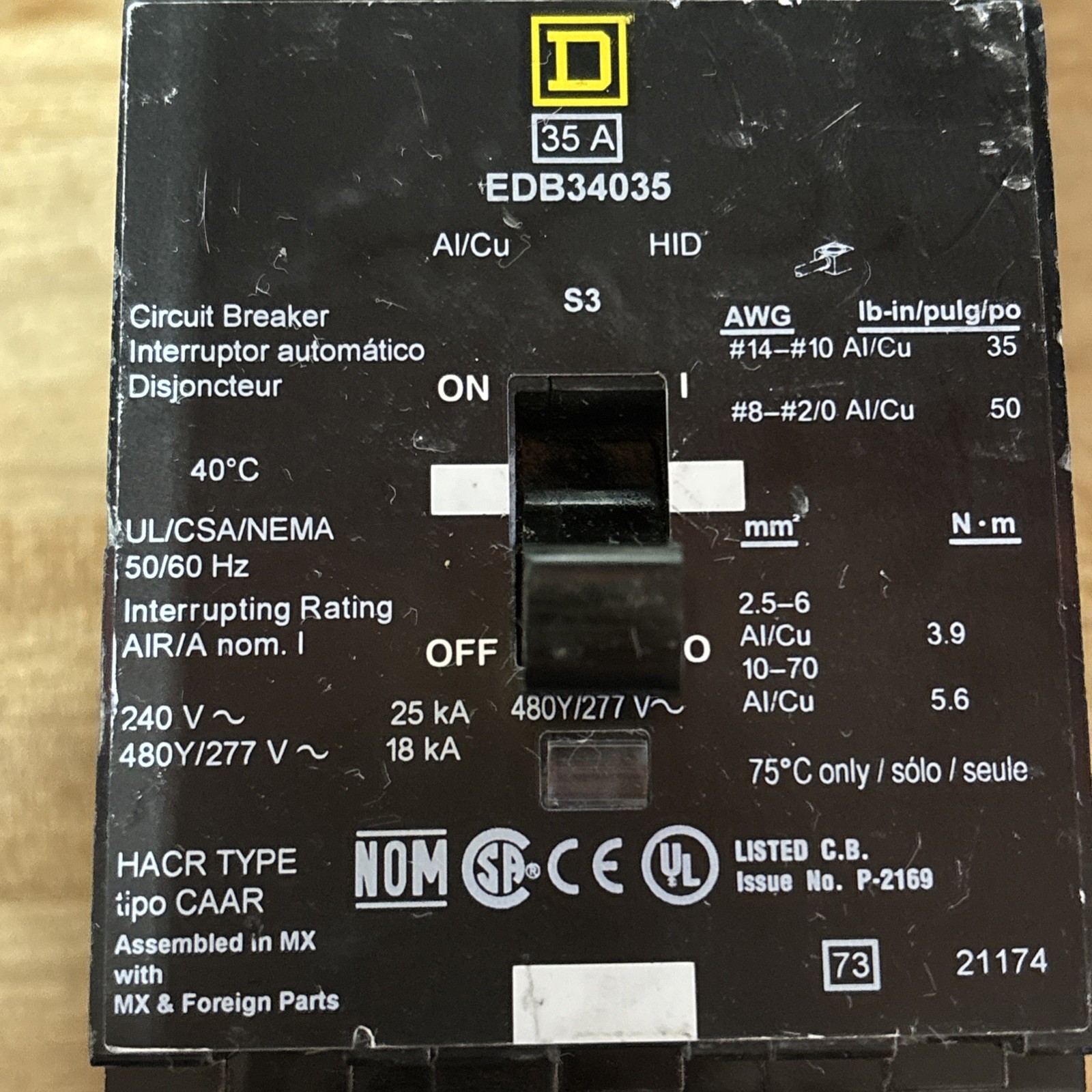 SQUARE D 35 AMP BOLT-ON CIRCUIT BREAKER 3 POLE 480Y/277 VAC EDB34035