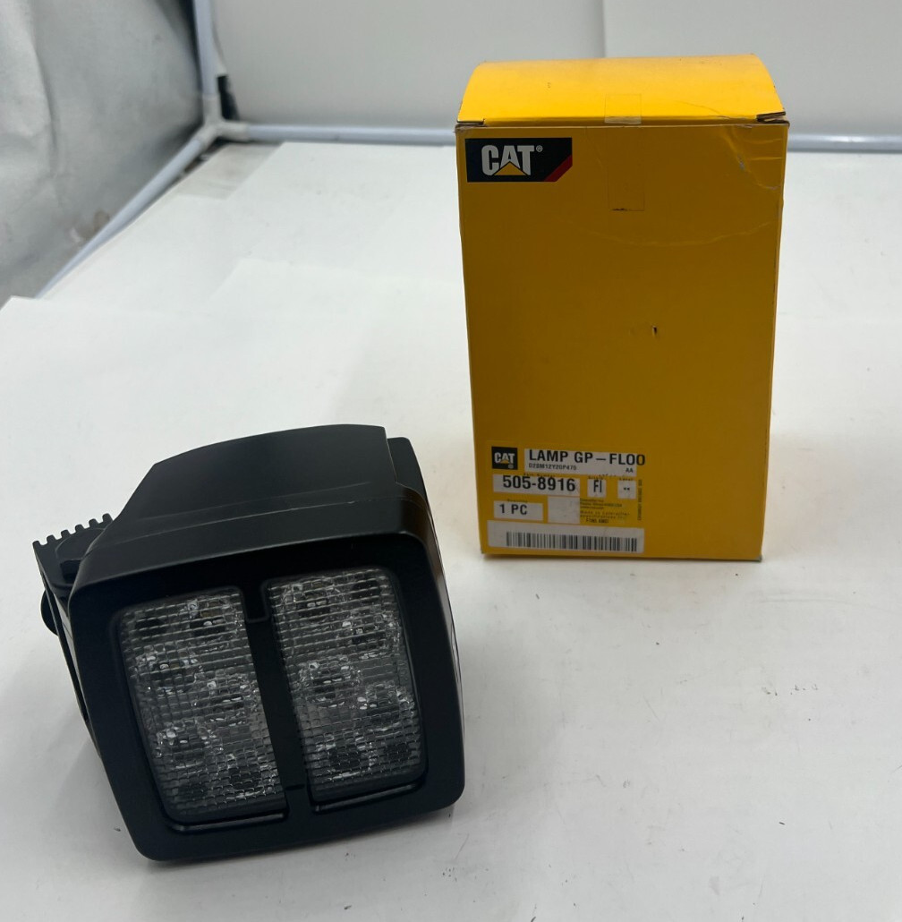 CAT 505-8916 24Volt White LED Flood Lamp 2100 lumens 9-32V For Excavator