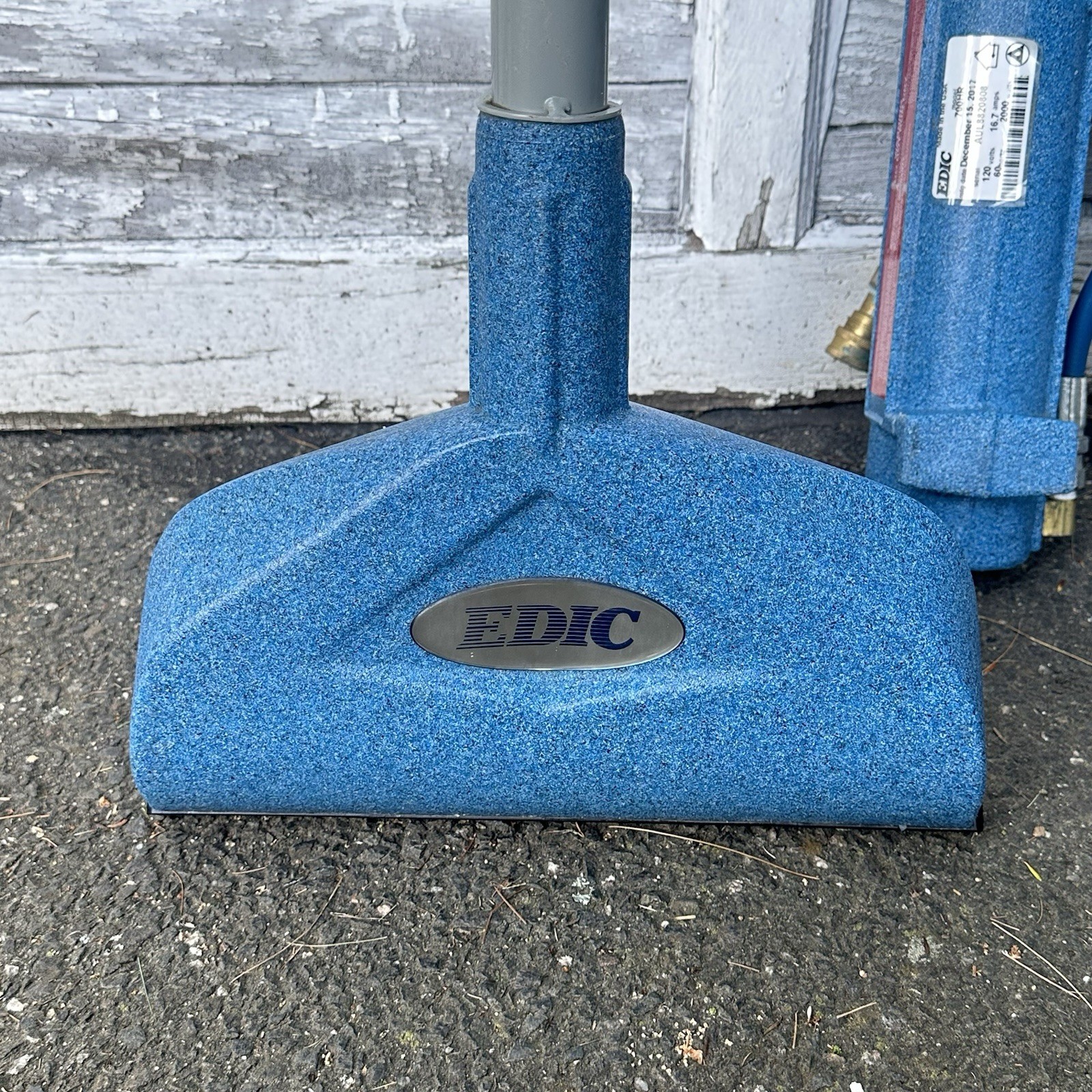EDIC 2000CX-HR Galaxy 12 Gal. Box Carpet Extractor Adjust. 500 PSI with Heater