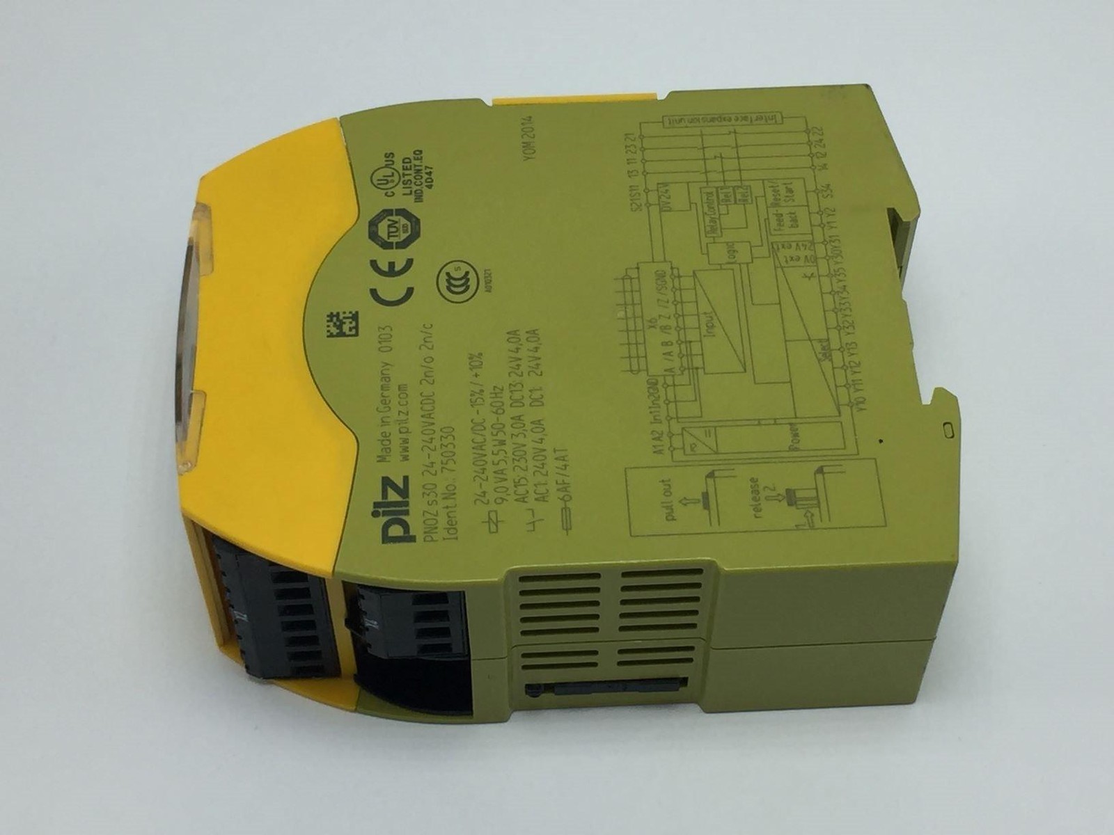 Pilz PNOZ S30 24-240VAC/DC Safety Relay 24-240VAC/DC