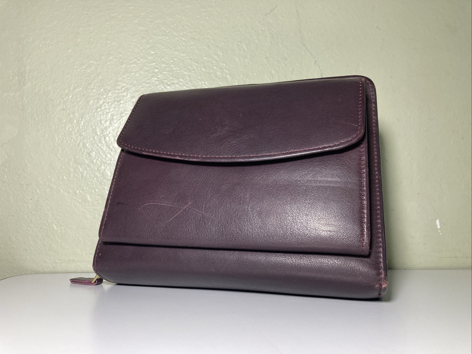 Franklin Quest Compact Burgundy Nappa Leather Zip around Planner 6 Rings