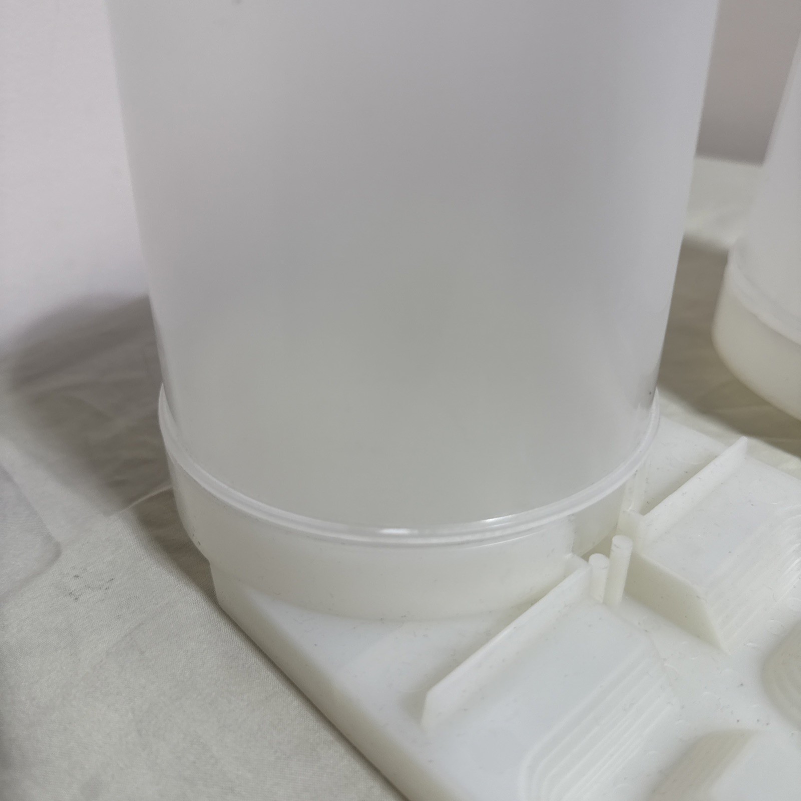 2 PK Bee Sugar Water Dispenser, Bees Hive Frame Entrance Feeder USA Company 32oz