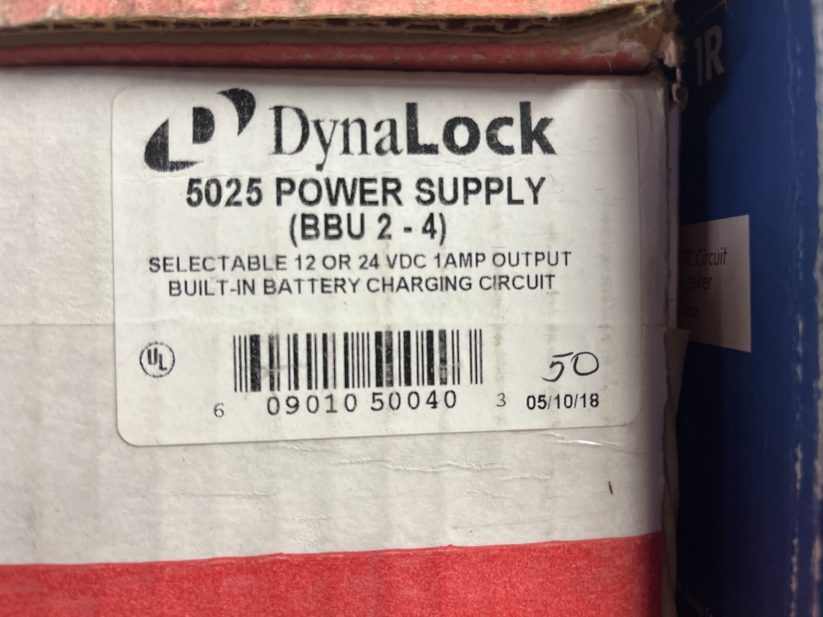 DYNALOCK 5025 (BBU 2-4) 12 & 24VDC SELECTABLE 1 AMP OUTPUT W/ BATTERY CHARGER