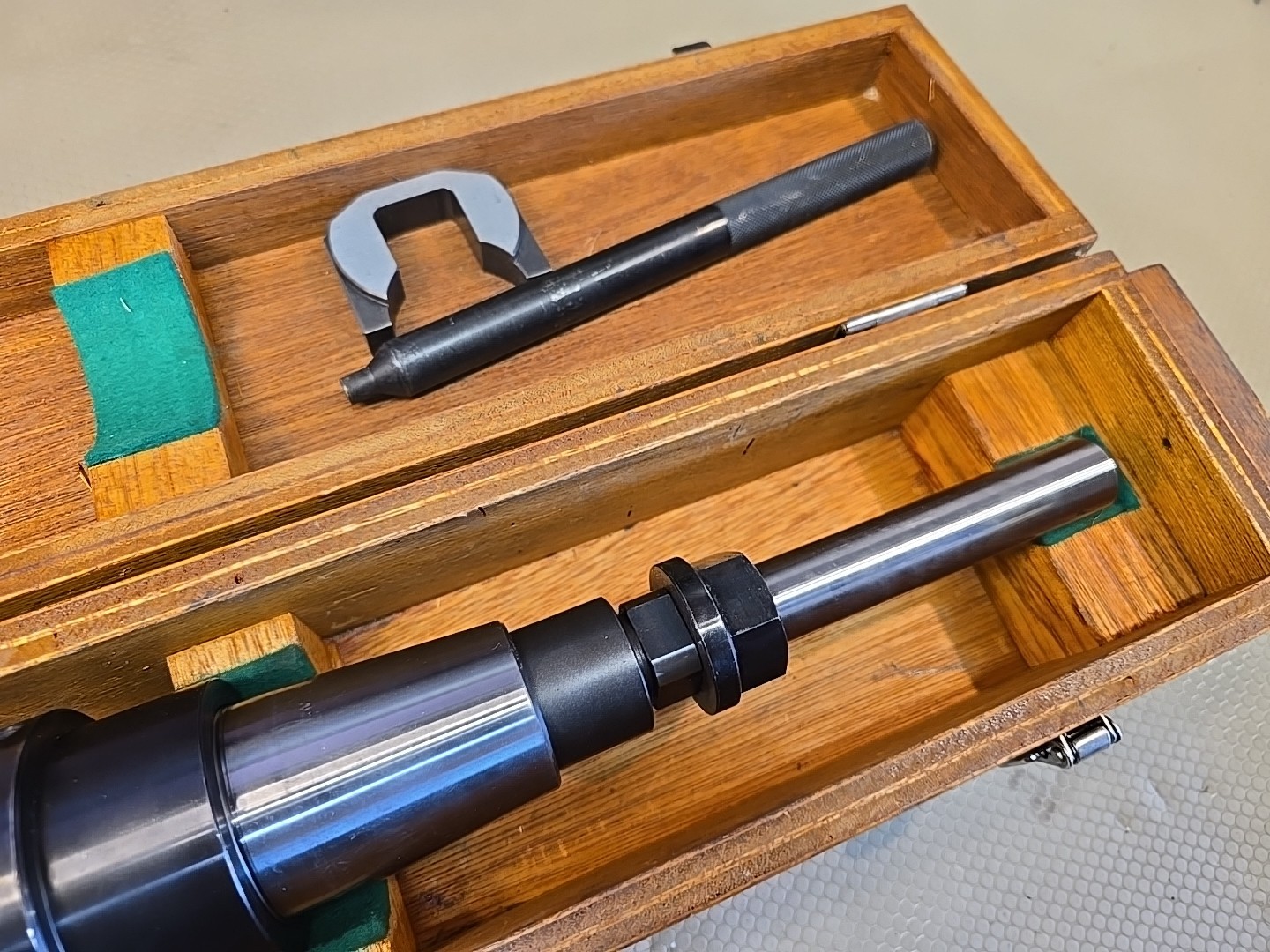 Grinding Wheel Balancing Arbor Mandrel In Wood Case Wheel Balancer Tool NICE