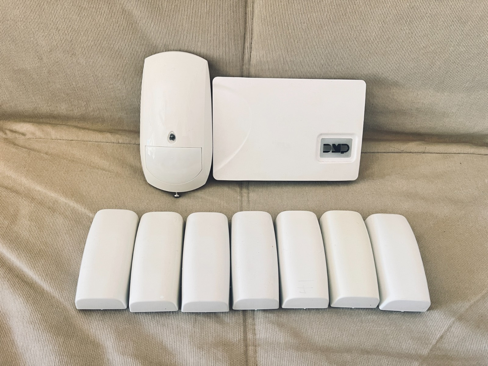 DMP 1100DH/1122/1101 Wireless Receiver/Motion and Transmitters Security Sensors