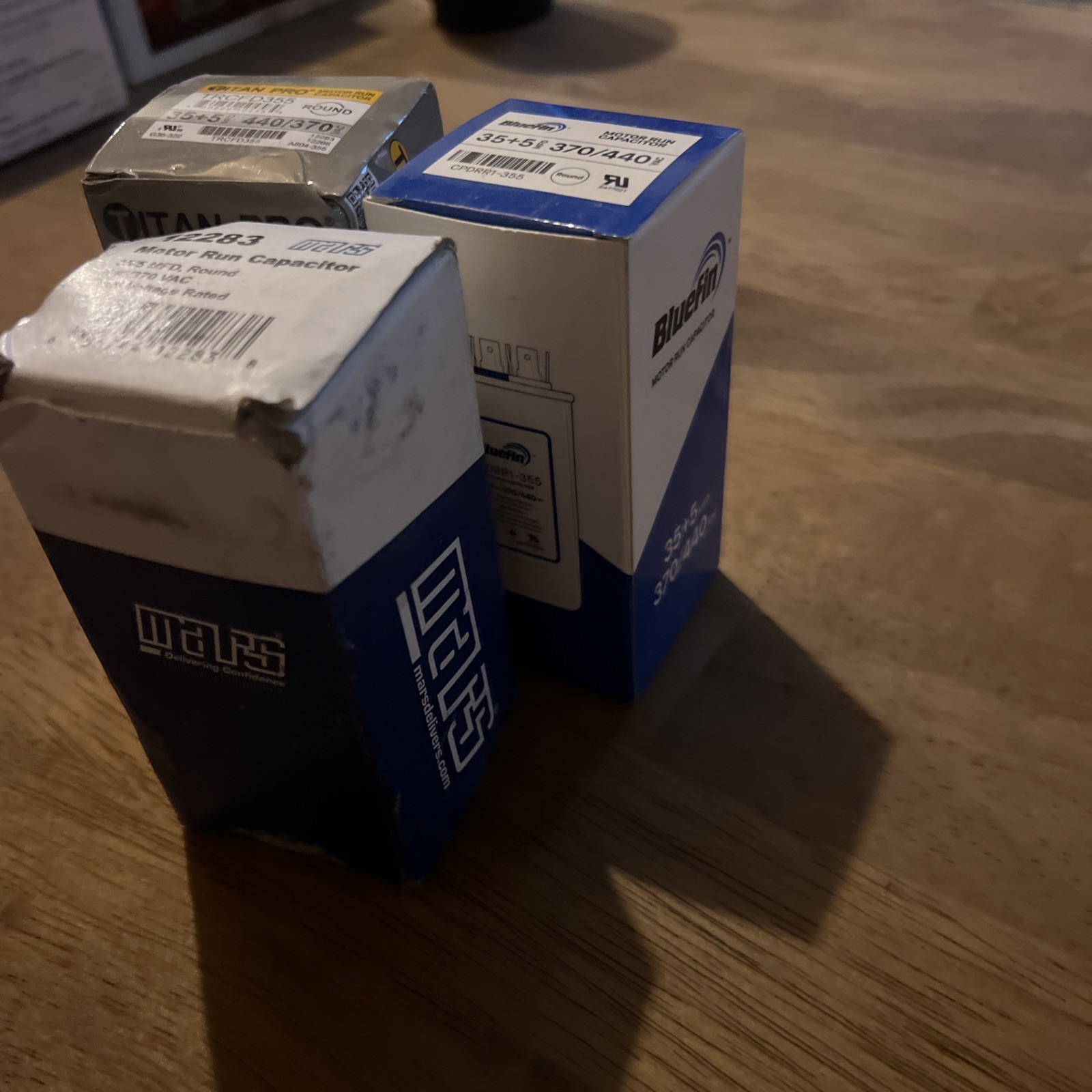 Multiple brands, Motor Dual Run Cap,35/5 Mfd,370-440V