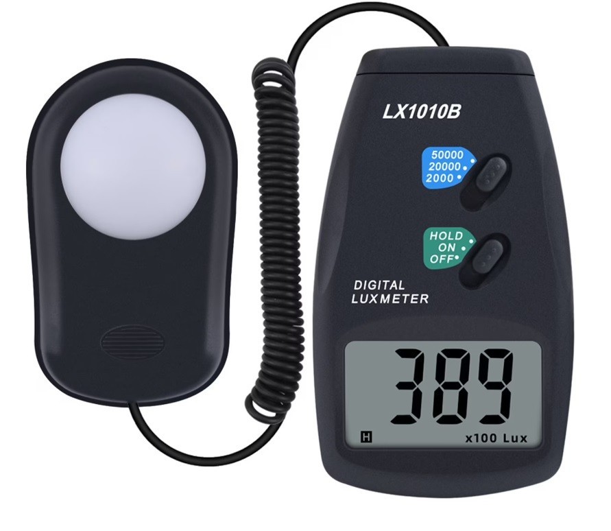 Used Digital 50000 Lux Meter LX1010B Digital Light Level Photo Light Sensor