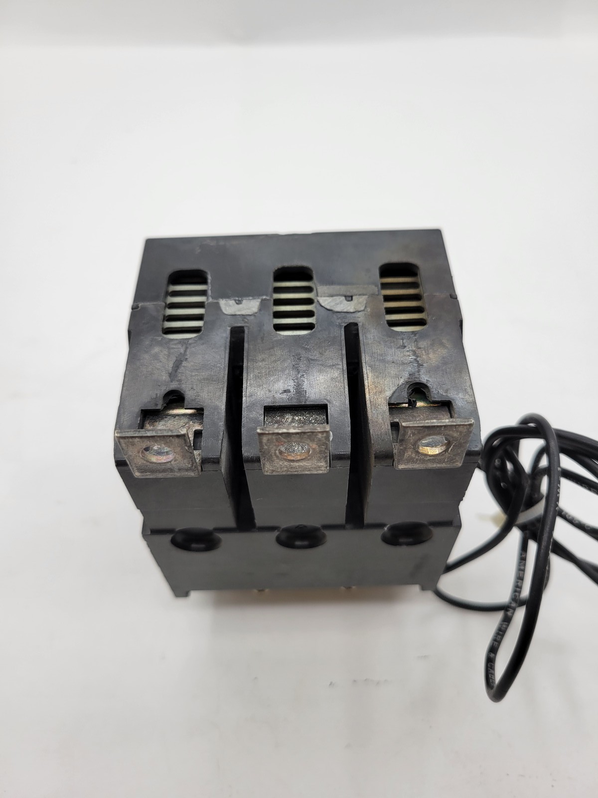 Westinghouse GHB3080 Shunt Trip Bolt-On Circuit Breaker 80A 3P 480/277V 14KA GHB