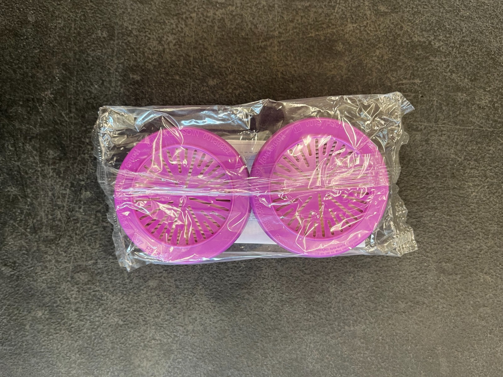Honeywell P100 Respirator Cartridge 2 Pk New in sealed packaging, PN 7580P100