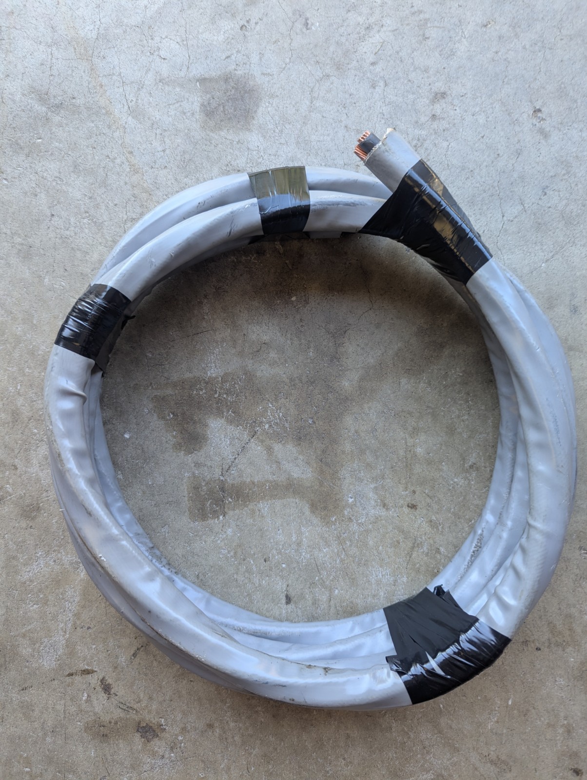 16′ – 1 AWG Plus Ground Wire Stranded Copper Service Entrance Cable – Gray