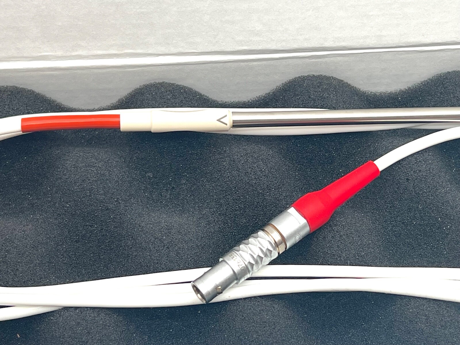 Stryker MultiGen 2 (MG2) 100mm/10cm Venom Radiofrequency Probe 8400-825-010