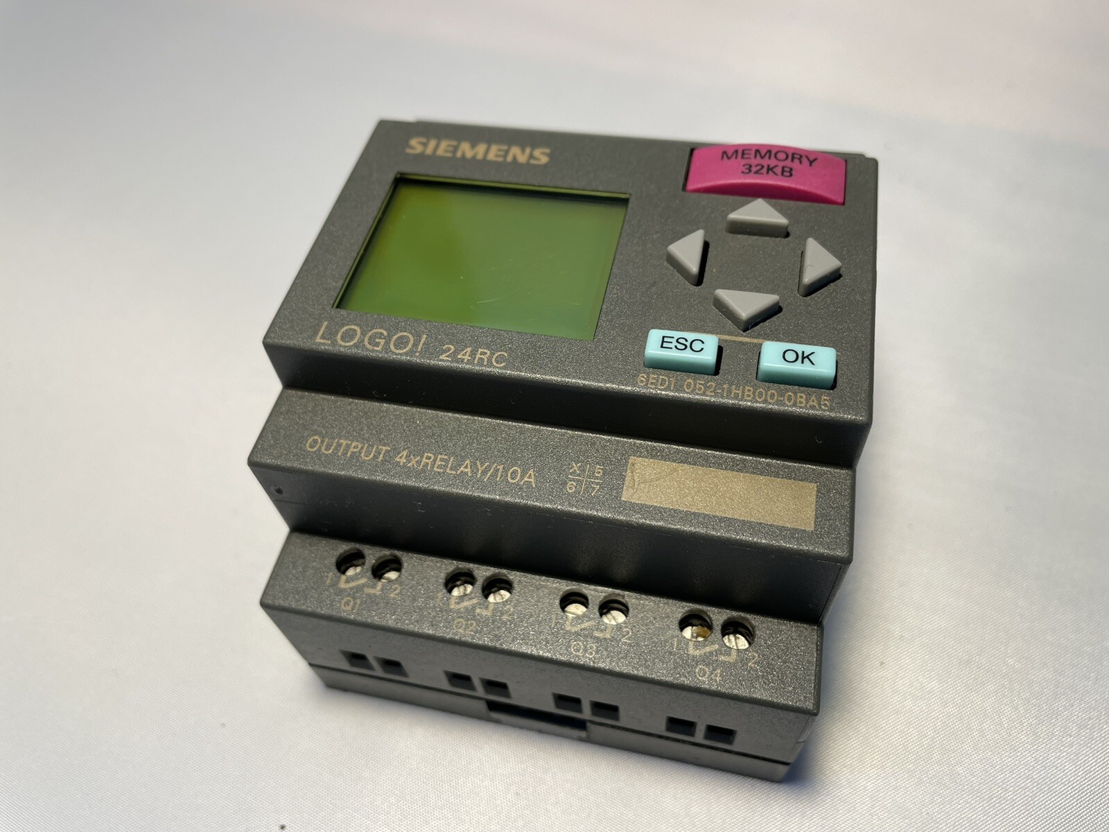 Siemens LOGO! 24RC 6ED1 052-1HB00-0BA5, 32KB Memory