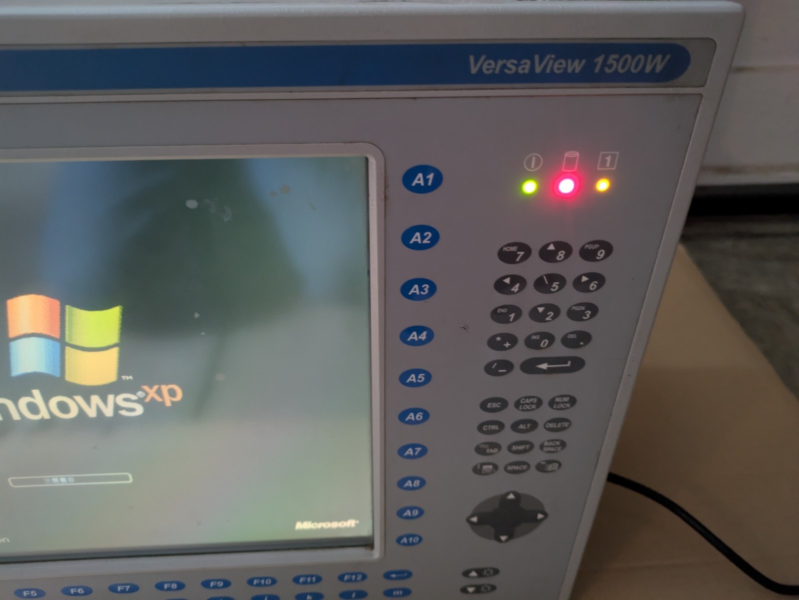 ALLEN BRADLEY VersaView 1500w 6180W-15BPXPH Works Please Read!! Windows XP