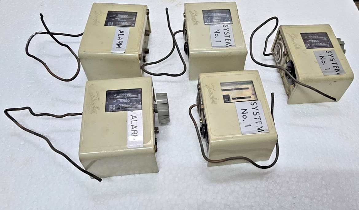 KP77 Pressure Control Danfoss Denmark USED LOT OF 5 pc KP 77