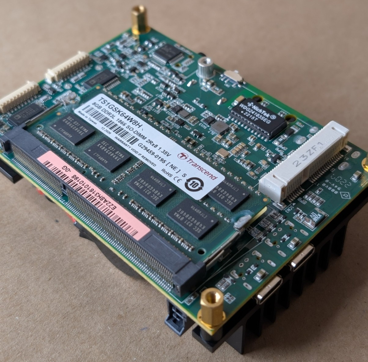 Axiomtek PICO316HGA-N4200 PICO-ITX Industrial SBC Intel Celeron N4200 8GB DDR3L