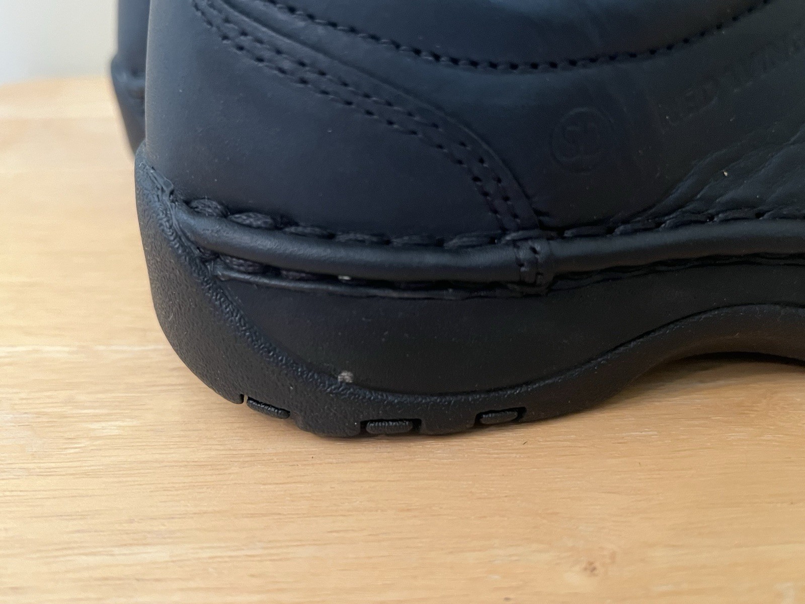 Red Wing Aluminum Toe Slip Resistant SD Work Shoes Women’s 6.5 Black 2321