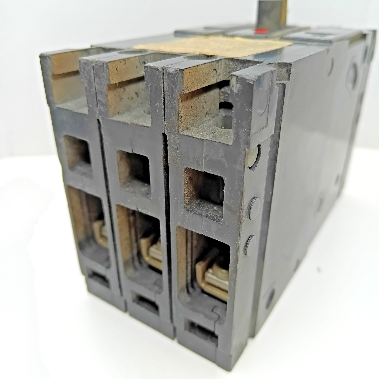 Gould I-T-E E43B030 30A 3-Pole 480VAC Circuit Breaker 18kA Used