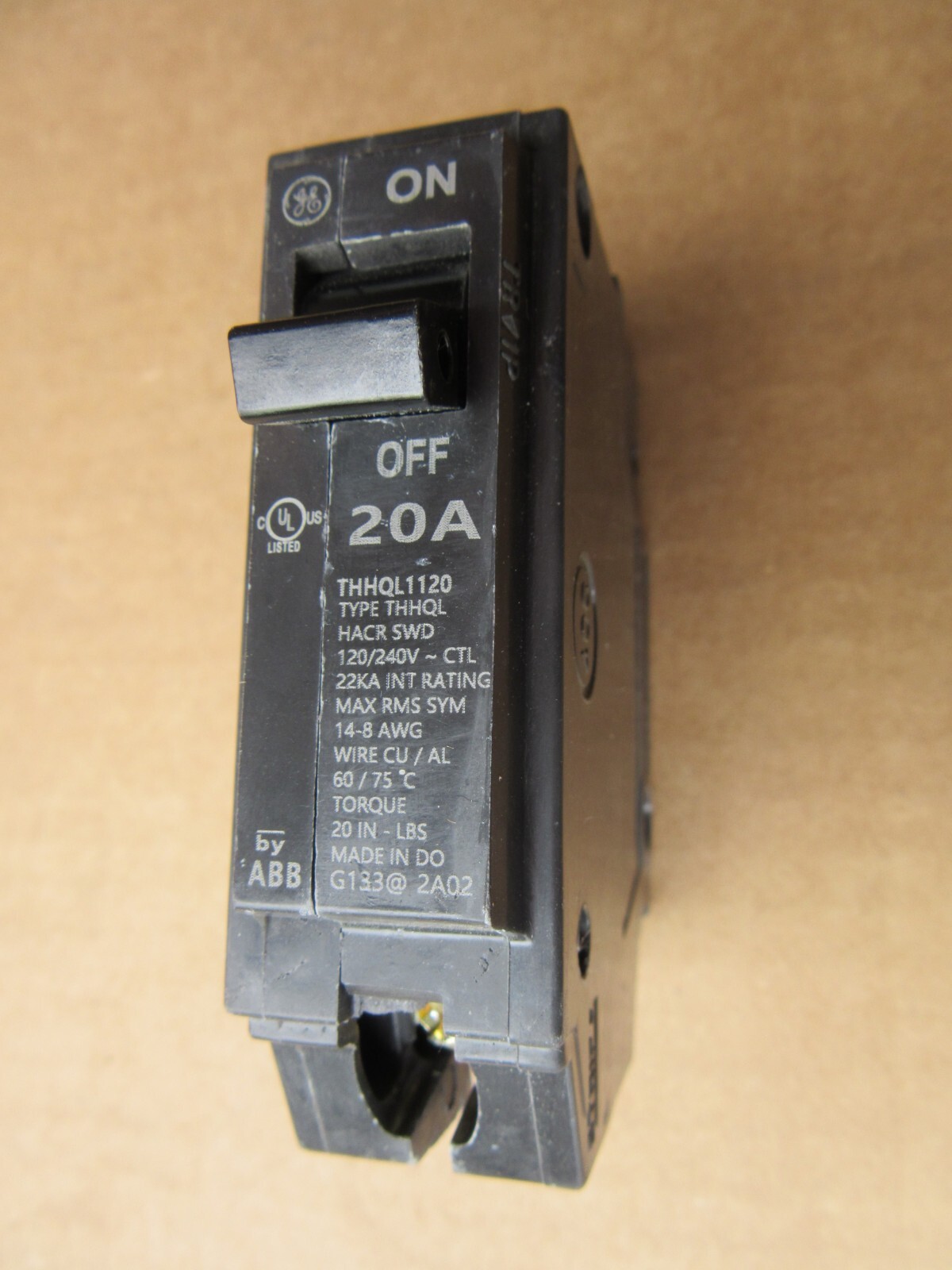 GE THHQL1120 Circuit Breaker 1P 20A 120/240V 22KA New Free Shipping