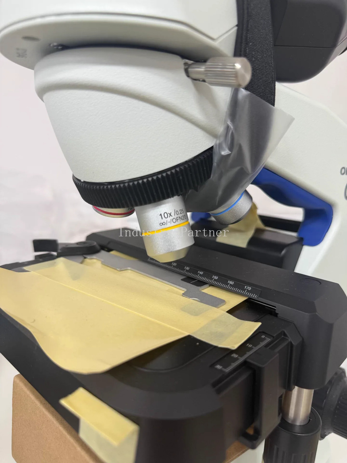 Olympus CX23 Binocular Microscope w/ 10X Eyepieces, 4X/10X/40X/100X Objectives.