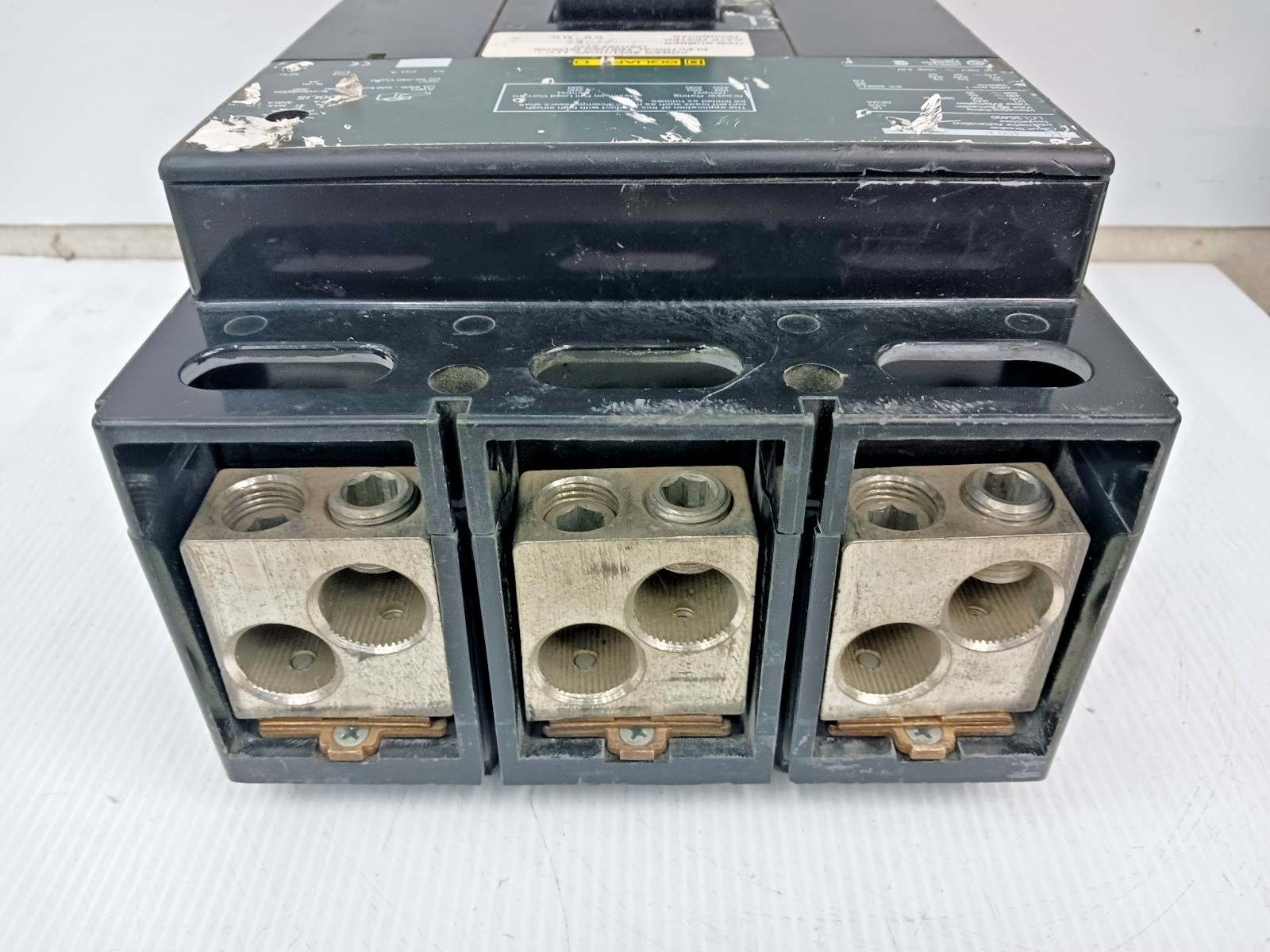 Square D 400 Amp Circuit Breaker 3 Pole 600 VAC LCL36400