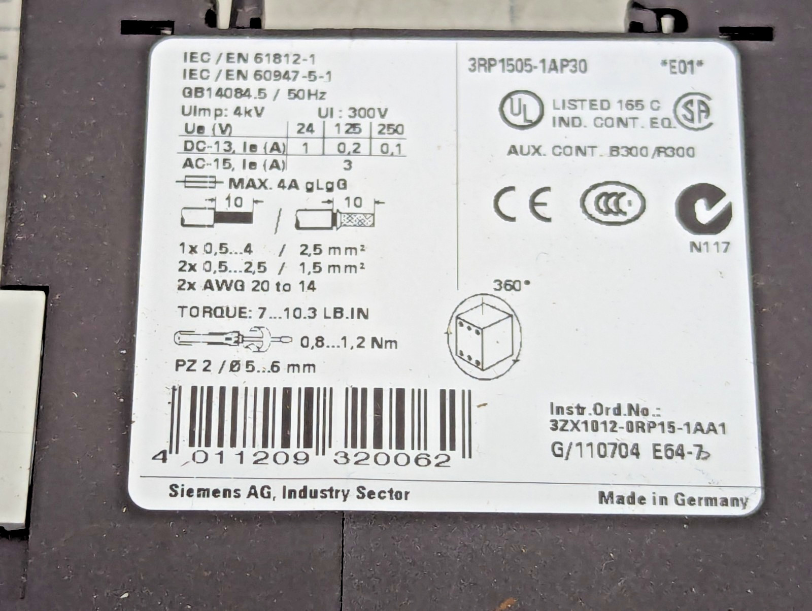 Siemens 3RP1505-1AP30 Time Relay 0.05 Seconds – 100 Hours 24V AC/DC [Z2B7]