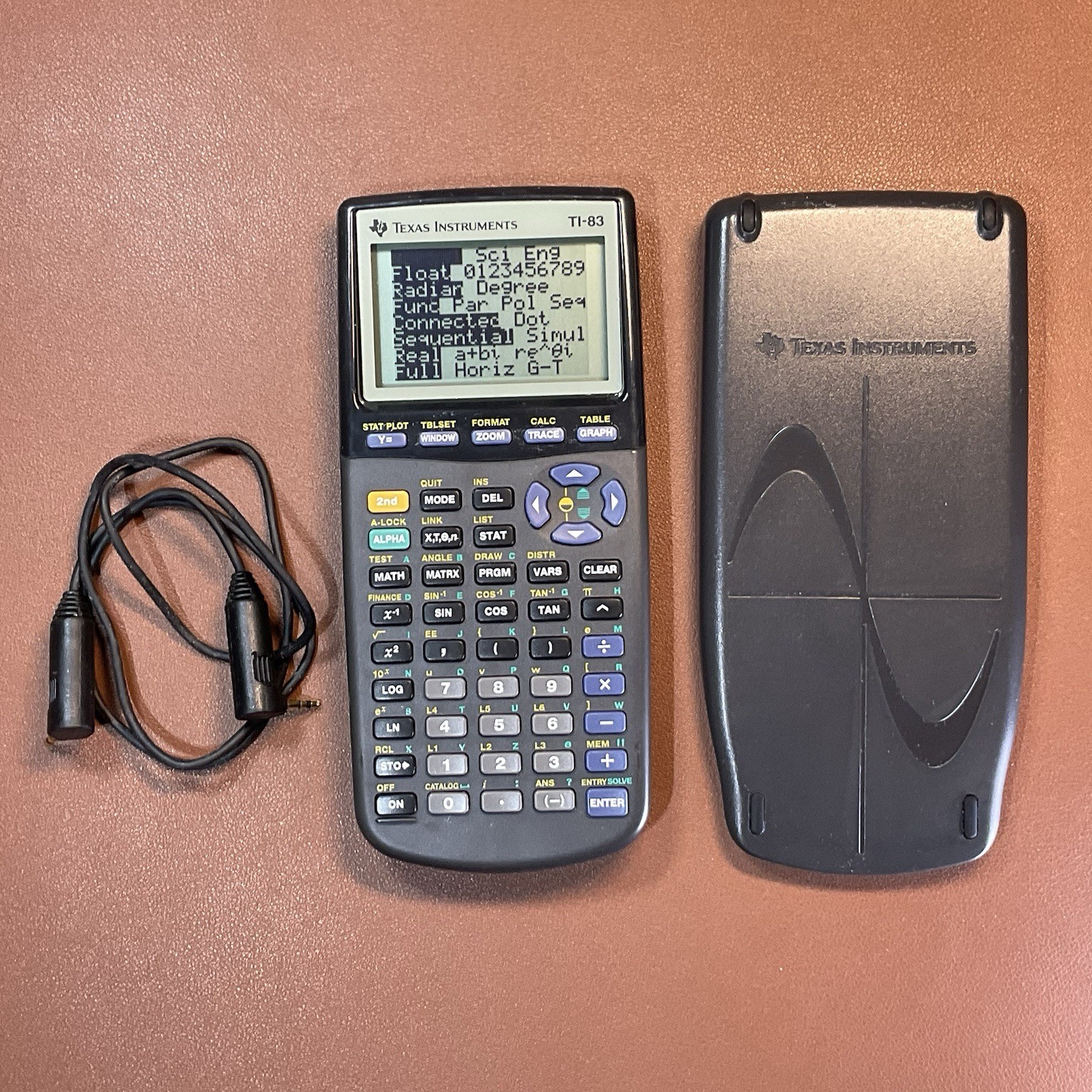 Texas Instruments Ti 83 Plus Graphing Calculator Tested, w/ Pairing Cable